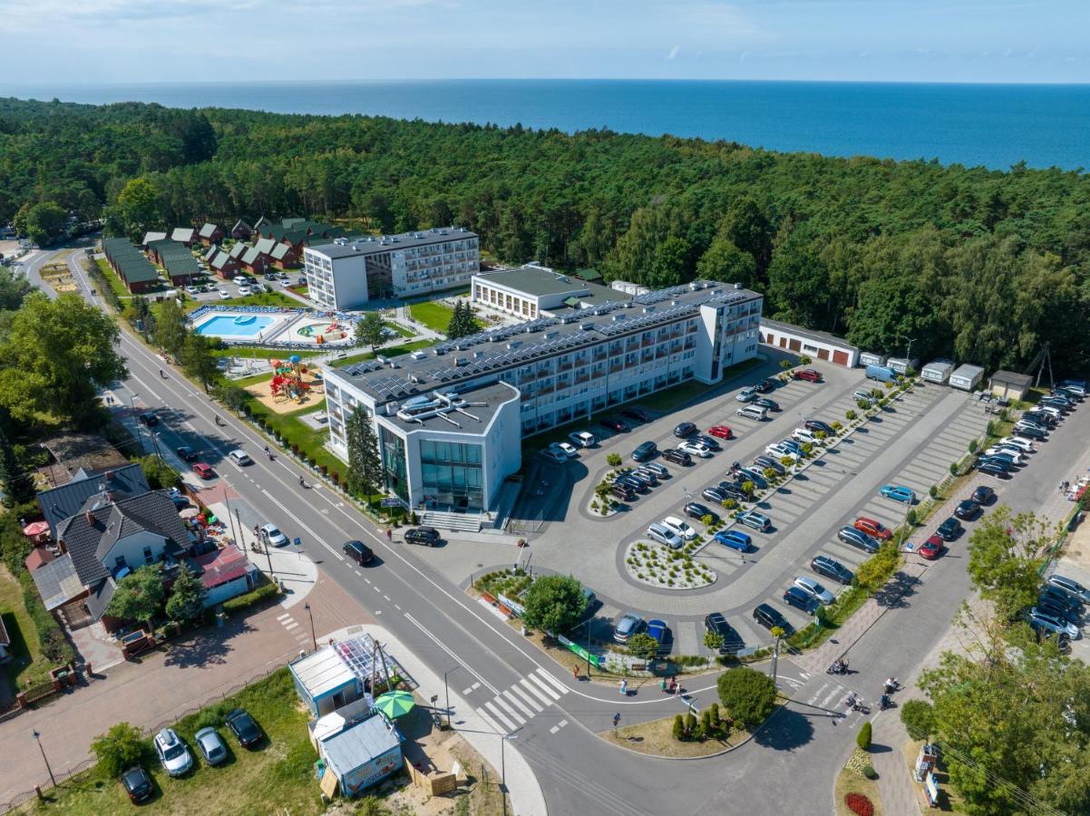 Zem-Tourist Hotel Pustkowo Buitenkant foto